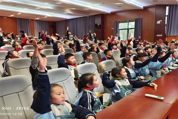 微信图片_20230506143956.png 微信图片_20230506143956.png